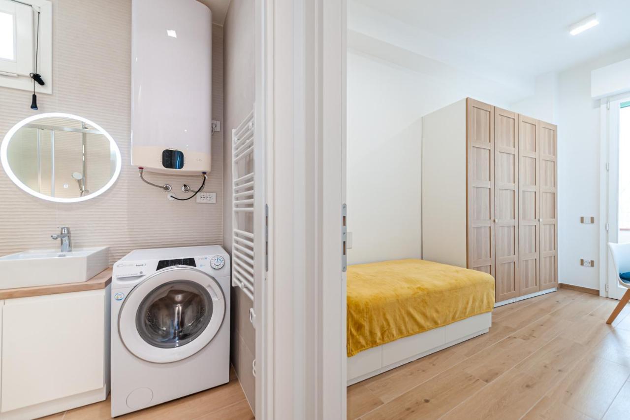 Victoria's New Apartment *